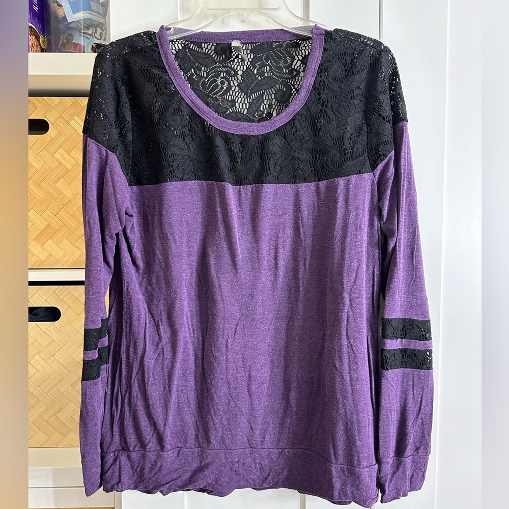 Vanity essentials long sleeve purple and black top lace